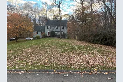 131 Fieldcrest Drive, Ridgefield, CT 06877 - Photo 1