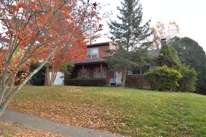 41 Pepperbush Lane, Fairfield, CT 06824 - Photo 1