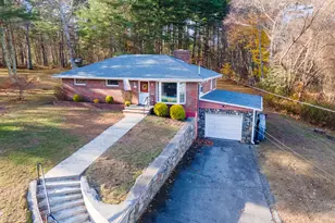 42 Maynard Rd, Brooklyn, CT 06234 - Photo 1