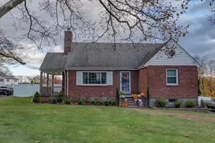 341 Long Hill Rd, Wallingford, CT 06492 - Photo 1