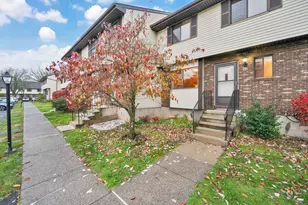 38 Robin Brook Dr, Newington, CT 06111 - Photo 1