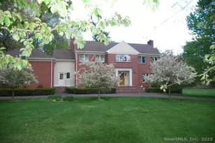 77 Aspen Ln, Stamford, CT 06903 - Photo 1