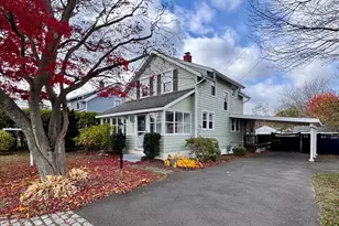 43 Ridgewood Dr, Milford, CT 06460 - Photo 1