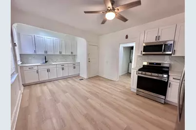 49 East Avenue, West Haven, CT 06516 - Photo 1