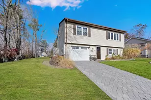 25 Parkwood Ave, Waterbury, CT 06708 - Photo 1