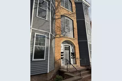 177 Chestnut Street #1R, New Haven, CT 06511 - Photo 1