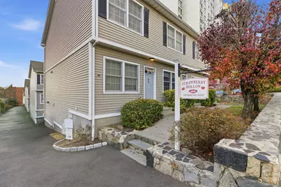 48 Strawberry Hill Avenue #7, Stamford, CT 06902 - Photo 1