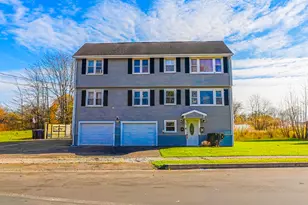 90 Blohm St, West Haven, CT 06516 - Photo 1