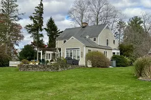 6 Sarah Sanford Rd W, Bridgewater, CT 06752 - Photo 1