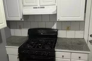 402 Bond St, Bridgeport, CT 06610 - Photo 1