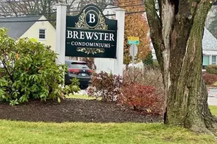 47 Brewster Rd, Glastonbury, CT 06033 - Photo 1