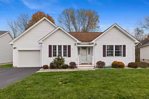 31 Dacosta Dr, Newington, CT 06111 - Photo 1