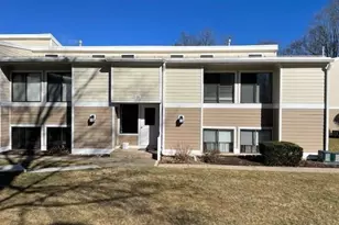 13 Keeler Close, Ridgefield, CT 06877 - Photo 1