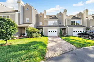 32 Harbour View Pl, Stratford, CT 06615 - Photo 1
