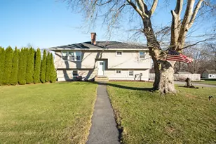 63 Glebas Rd, Plainfield, CT 06374 - Photo 1