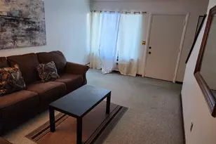 189 Kaynor Dr, Waterbury, CT 06708 - Photo 1