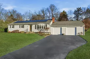 7 Manor Dr, Trumbull, CT 06611 - Photo 1