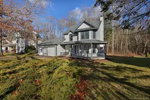 10 Victorian Woods Ln, South Windsor, CT 06074 - Photo 1