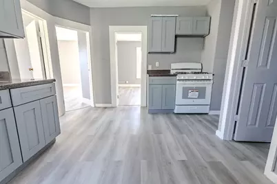 247 Washington Street #3S, New Britain, CT 06051 - Photo 1