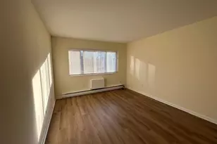 5 W Washington Ave, Stamford, CT 06902 - Photo 1