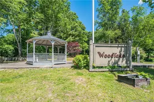 7 Woods Way, Woodbury, CT 06798 - Photo 1