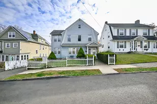 25 Manhattan Ave, Bridgeport, CT 06606 - Photo 1