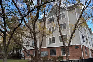 4 Lowe St, Norwalk, CT 06854 - Photo 1