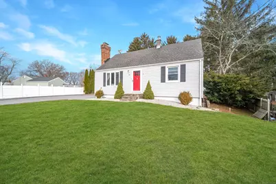 49 Pennsylvania Avenue, Montville, CT 06370 - Photo 1