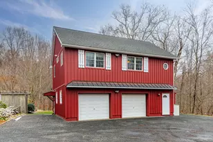 346 Southbury Rd, Roxbury, CT 06783 - Photo 1