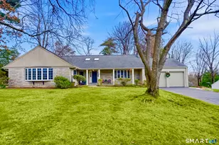 47 Hillsboro Dr, West Hartford, CT 06107 - Photo 1