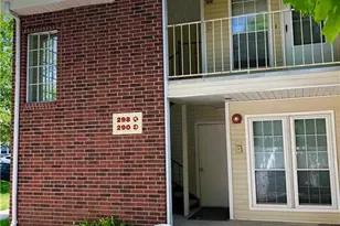 298 Carriage Crossing Ln, Middletown, CT 06457 - Photo 1