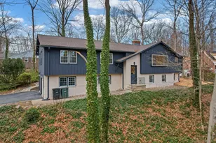 7 Brett Cliff Rd, Milford, CT 06461 - Photo 1