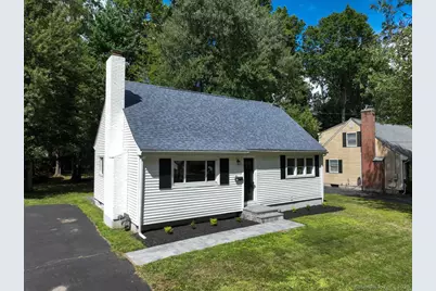 32 Miles Standish Drive, West Hartford, CT 06107 - Photo 1