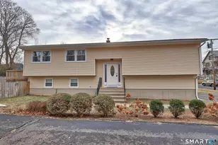 41 Quinn St, Naugatuck, CT 06770 - Photo 1