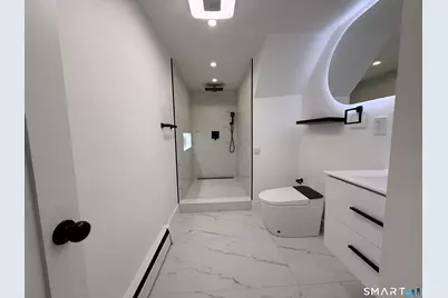 45 Mahl Avenue, Hartford, CT 06120 - Photo 1