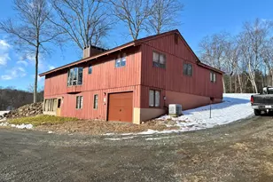 9 Dara Ln, Granby, CT 06060 - Photo 1