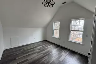 23 Harding Pl, New Haven, CT 06511 - Photo 1