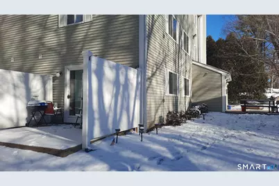 72 Perry Street #143, Putnam, CT 06260 - Photo 1