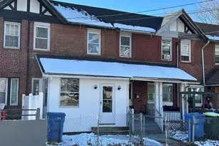 52 Oak St, Waterbury, CT 06704 - Photo 1