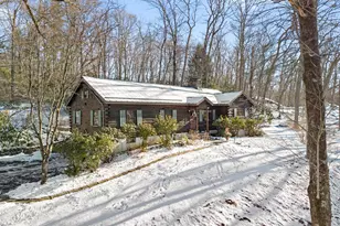 4 Rowledge Pond Rd, Newtown, CT 06482 - Photo 1