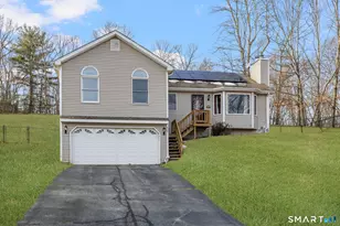 89 Kinney Hill Rd, Plainfield, CT 06374 - Photo 1