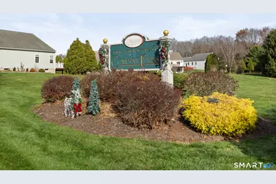 8 Old Barn Road #8, East Windsor, CT 06088 - Photo 1