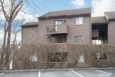 166 Old Brookfield Road #18A6, Danbury, CT 06811 - Photo 1