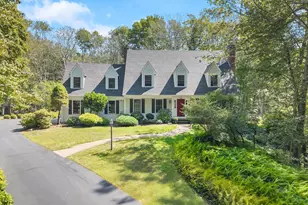 25 Williamsburg Cir, Madison, CT 06443 - Photo 1