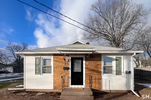 47 Bunce Dr, Manchester, CT 06040 - Photo 1