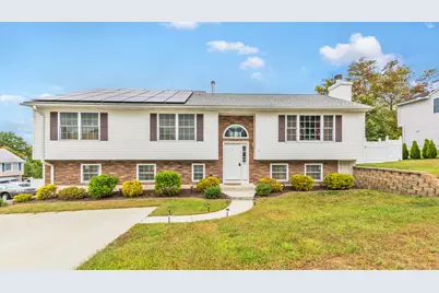 4 Wintergreen Lane, Naugatuck, CT 06770 - Photo 1