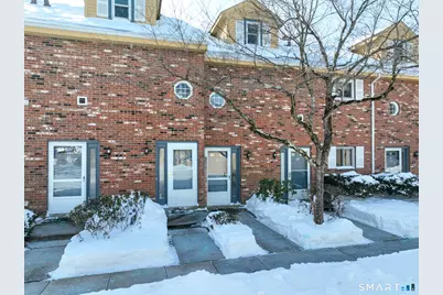 1400 Hartford Turnpike #APT 24, North Haven, CT 06473 - Photo 1
