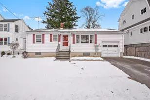 139 James St, Fairfield, CT 06824 - Photo 1