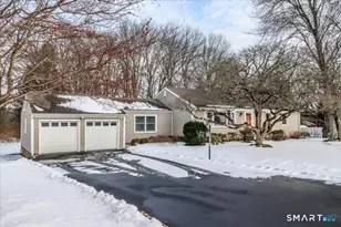 43 Woodmere Dr, Trumbull, CT 06611 - Photo 1
