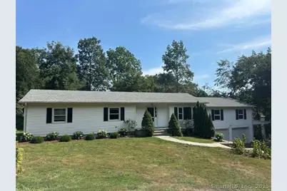 679 New Norwalk Road, New Canaan, CT 06840 - Photo 1